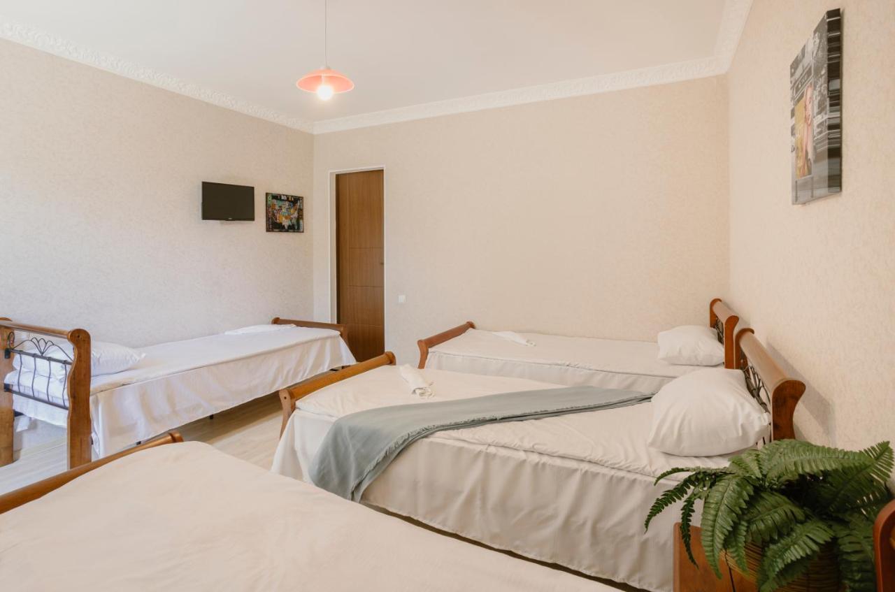 Marcos Hotel Tbilisi Exterior photo